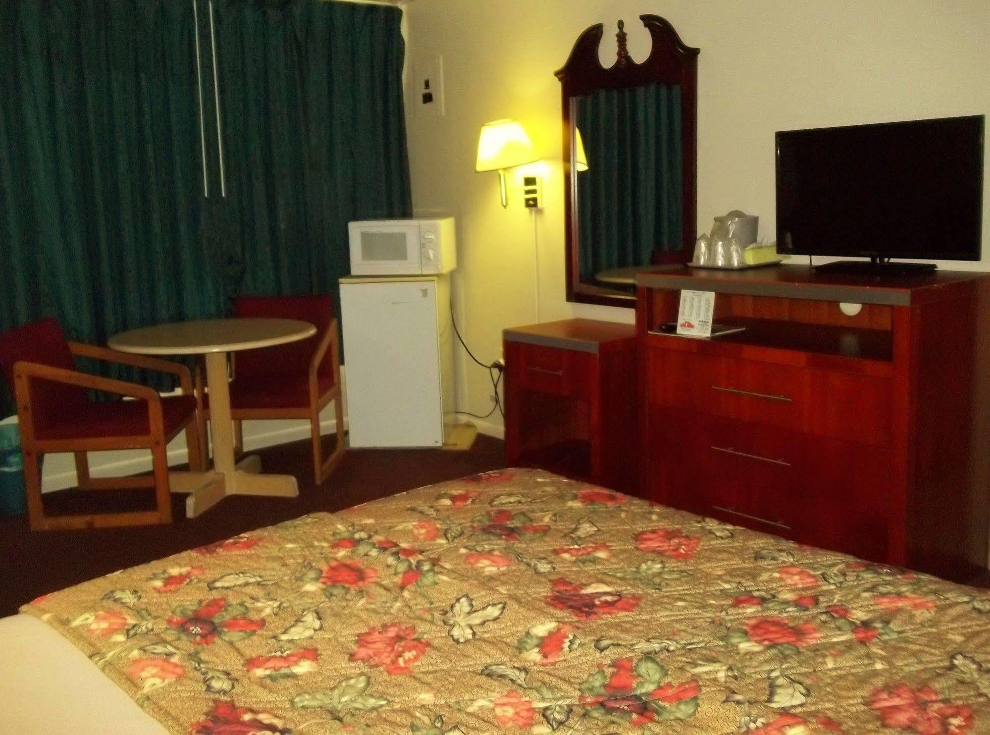 Royal Motel 赫米蒂奇 外观 照片